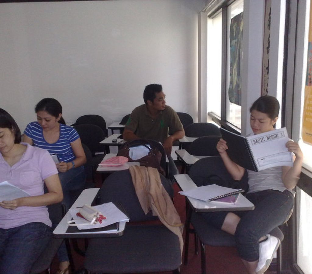 41030_1591420705928_1248200821_1646478_4674248_n