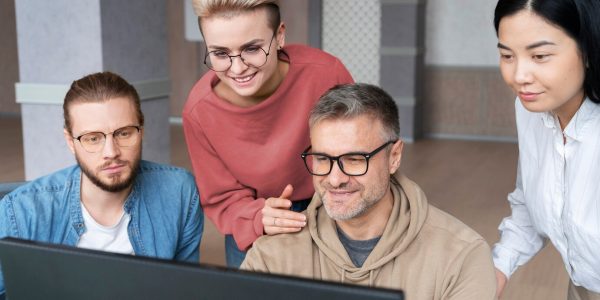 social-integration-working-team_23-2149341101